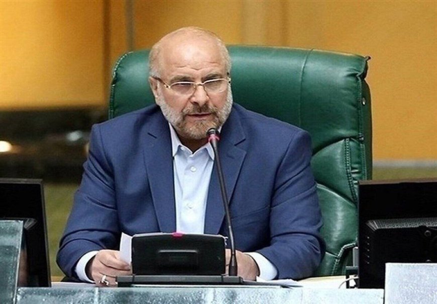 قالیباف کم ‎کم یادگرفته است در برابر افراطی‎های مجلس بایستد