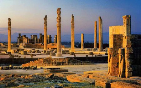 هشدار درباره تغییر ضوابط حریم تخت جمشید؛ «زمینه برای سوداگری زمین فراهم شده است»