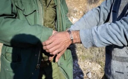 شکارچی متخلف در حاجی آباد دستگیر شد