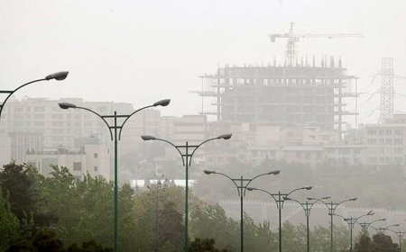 تداوم دود هورالعظیم در آسمان اهواز تا پایان مهرماه