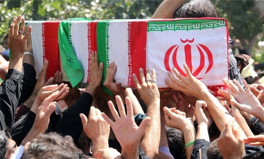 مراسم تشییع ۴ شهید حملات جنایتکارانه آمریکا به اهواز برگزار شد