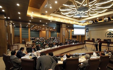از جدال لفظی تا خشونت کلامی در شورای شیراز