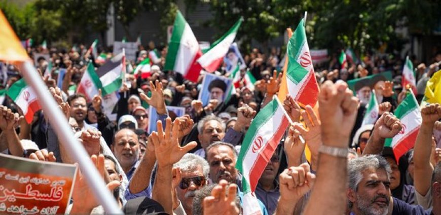 برگزار راهپیمایی همراه با تشییع شهدای امنیت فردا در فارس
