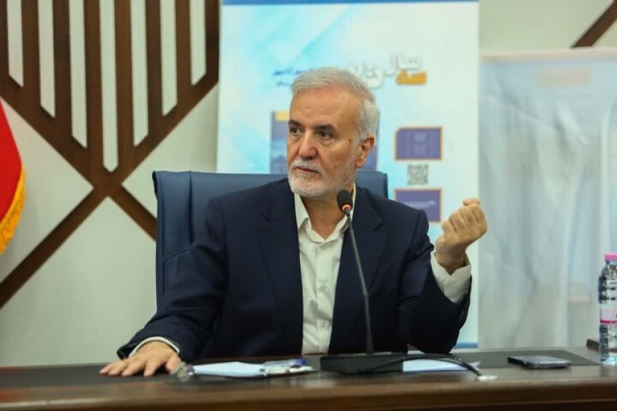 شهردار شیراز: با سد معبر و بارفروشی‌های غیرمجاز قاطعانه برخورد می‌کنیم