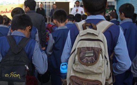 کوله‌پشتی نامناسب؛ تهدیدی برای ستون فقرات دانش‌آموزان