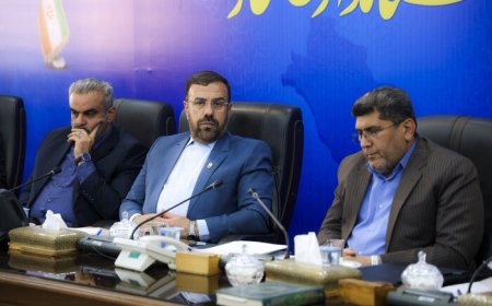 تأکید استاندار فارس بر اجرای عملی ایده‌های بهره‌وری آب